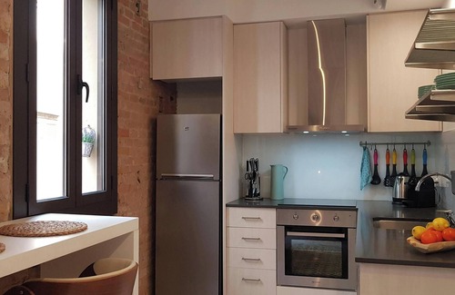 Ciutat Vella Apartamento | Uluwatu - Ideal homebase in Barceloneta !