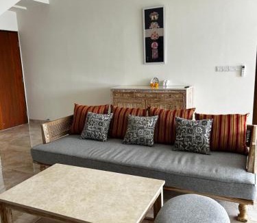 Tumbu Village Villa | Umah tumbu villa, private villa