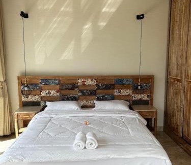 Tumbu Village Villa | Umah tumbu villa, private villa