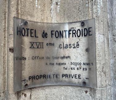 Nimes City Centre Apartamento | Un Joyau Occitan by Les Demeures de Rachel