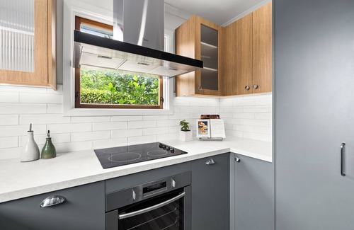 Hastings Casa | Under The Elms