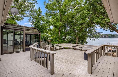 Lake Ozark Casa | Unforgettable Lake Memories