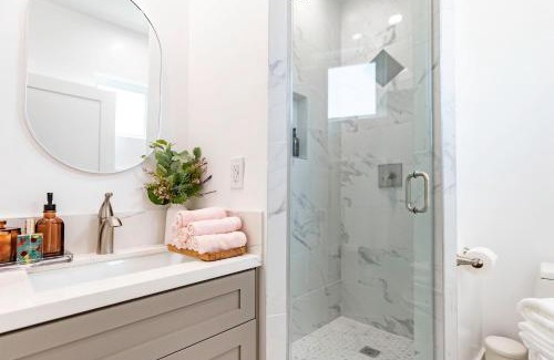 Mid City Apartamento | Unique 4-bedroom House 3-levels