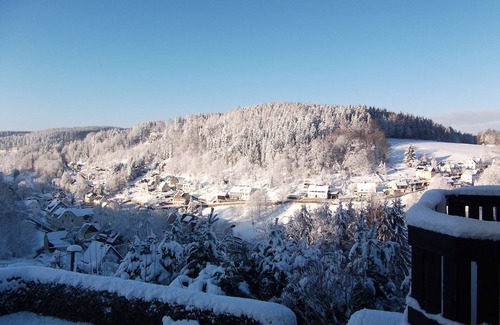 Pobershau Condominio | Apartamento acogedor y tranquilo en el centro de Erzgebirge m. vista fantástica