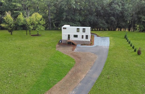 Ball Ground Casa | Unique Container House on the Etowah River!