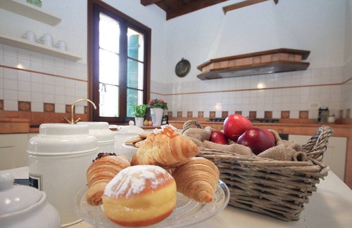 Due Carrare Casa | Casa única en el río en un tranquilo pueblo cerca de Padua y Venecia