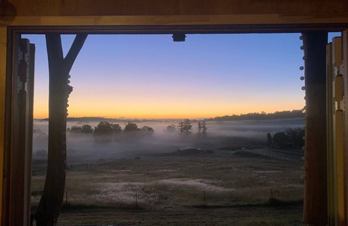 Marys Creek Cabina | Unique Luxury Farm Stay Cabin, Sunshine Coast Hinterland