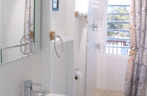 Fitches Creek Apartamento | Alojamiento único en tranquilidad, interrumpido solo por los sonidos de la naturaleza