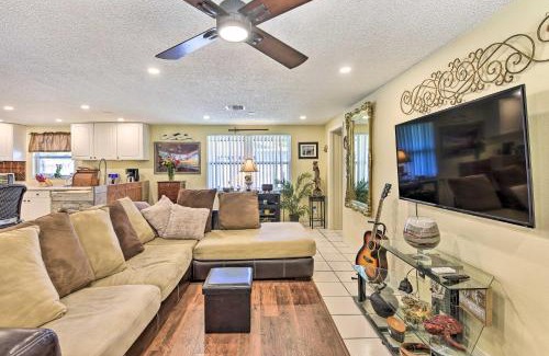 Nokomis Casa | Unique Nokomis Home about 2 Mi to Beach Access!