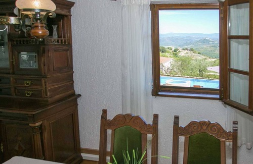 Vizinada Cabaña | Pintoresca Villa en Vižinada, Croacia con Piscina