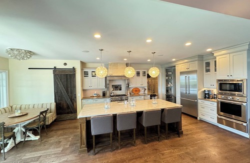 Greenfield Center Casa | Unrivaled Track Season Rental in Saratoga Springs, NY! Only 5mi to the RaceTrack