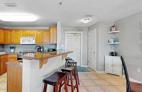 Fort Morgan Pines Condominio | Unwind at Navy Cove 2106 – Relaxing Bay Views!