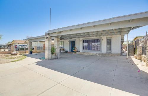 El Centro Casa | Updated El Centro Home with Private Patio