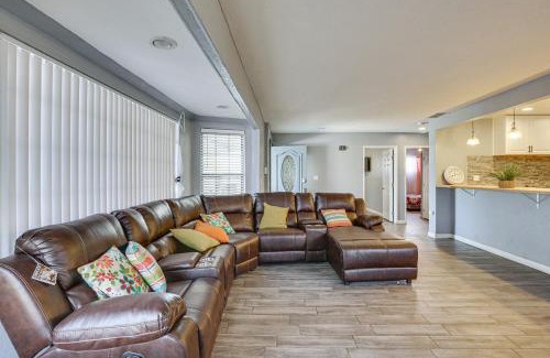 El Centro Casa | Updated El Centro Home with Private Patio