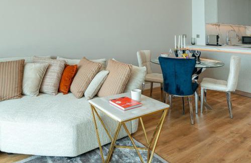 DIFC Apartamento | Upgraded 1BR on a high floor of Liberty House,DIFC - Allsopp&Allsopp