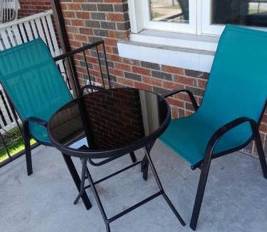 South Central Apartamento | Upper Floor 2 bedroom Unit