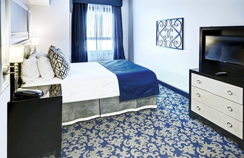 Lower Nob Hill Hotel | Upscale and located in Down Town San Fran close to Alcatraz and Golden Gate Bridge