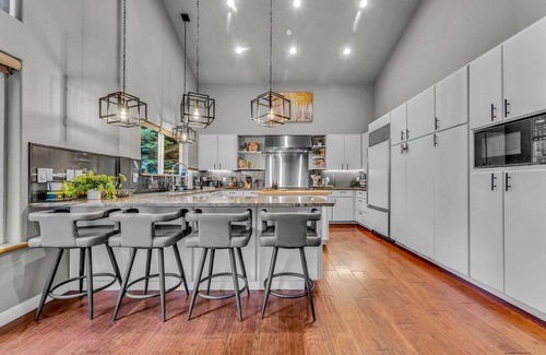 Incline Village Casa | Upscale Incline Village Home with Hot Tub & Sauna