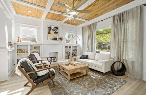 Tobin Hill Villa | Urban Elegance Retreat