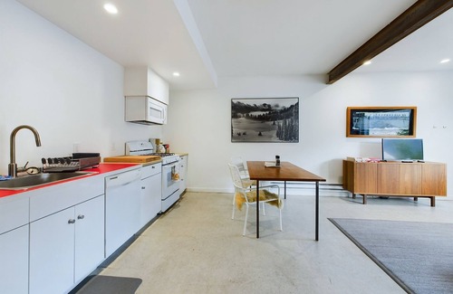 Juneau Hotel | URBAN WATERFRONT: Hidden Gem