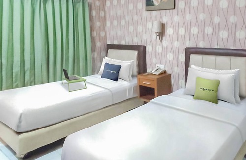 Balikpapan Hotel | Urbanview Hotel Syariah Citra Nusantara Balikpapan