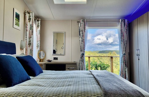 Rockcliffe Cabina | Urr Lodge - Beautiful Lodge and site, Stunning views of hills and valleys.