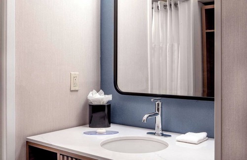 Foxboro Hotel | Use Your PTO and explore the area! Close to Gillette Stadium and Patriot Place
