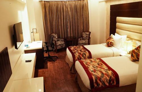 Gomti Nagar Hotel | Utopian Luxe