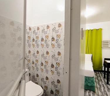 Calapan Hotel | V Star CALAPAN - HOURLY! DAILY! WEEKLY! MONTHLY! BAGO! MALINIS! MAY PARKING!