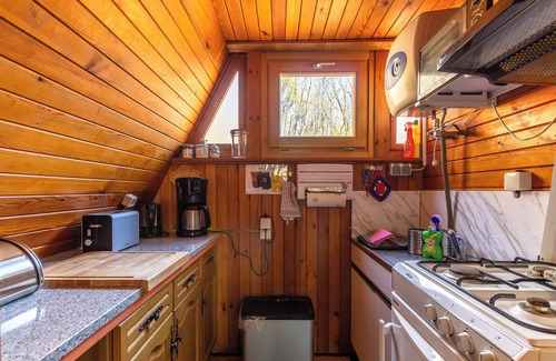 Frankfurt an der Oder Casa | Vacation Home "Finnhütte 9" with Balcony, Private Terrace & Wi-Fi