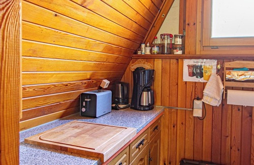 Frankfurt an der Oder Casa | Vacation Home "Finnhütte 9" with Balcony, Private Terrace & Wi-Fi