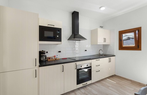 La Aldea de San Nicolas Casa | Casa Vacacional 'El Blanquizal B' con Vista a la Montaña, Wi-Fi y Aire Acondicionado