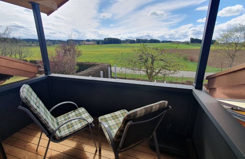 Marktoberdorf Apartamento | Vacation apartment with a beautiful view