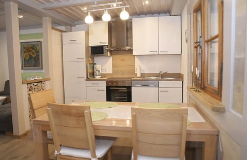 Haundorf Apartamento | Vacation apartment (70sqm) with terrace and garden