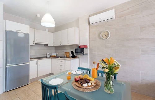 Playa Paraiso Casa | Casa de vacaciones 'Apartamento Palace Playa Paraiso' con vistas a la montaña, piscina y Wi-Fi