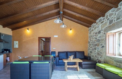 Bueu Casa | Casa de vacaciones "Casa Bahia" con vistas a la montaña y Wi-Fi