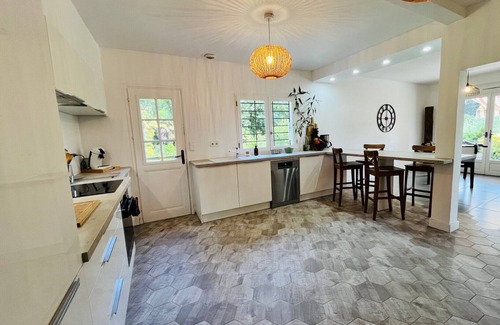 Ledeuix Villa | Casa familiar para 12 personas.