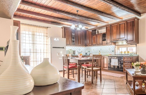 Partinico Casa | Casa de vacaciones Perla by Interhome