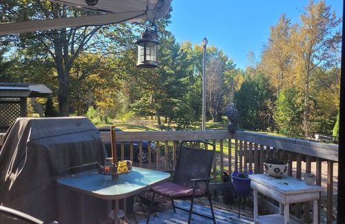 Lavigne Casa | Vacation on picturesque and private 200 feet of waterfront.