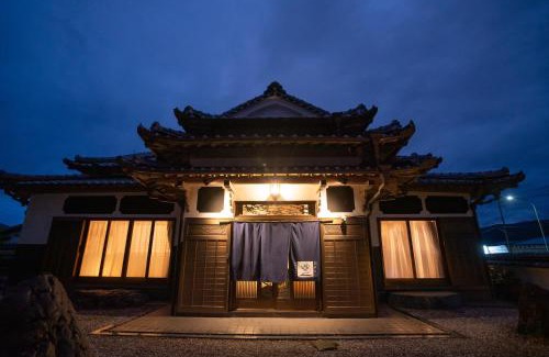 Nahari-cho Hotel | VacationHouse朔 海街さんぽ道