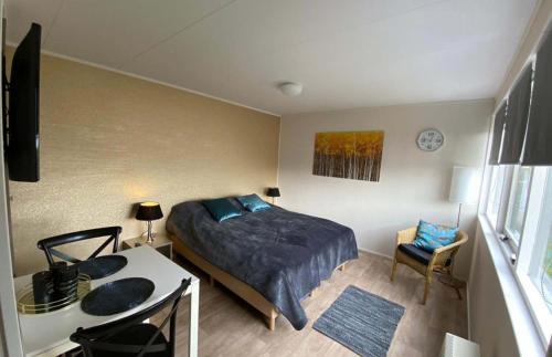 Scherpenisse Chalet De Esquí | Vakantiepark de Zeeuwse Parel - Hotelkamer