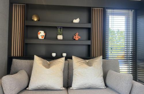 Scherpenisse Chalet De Esquí | Vakantiepark de Zeeuwse Parel - Hotel Chalet