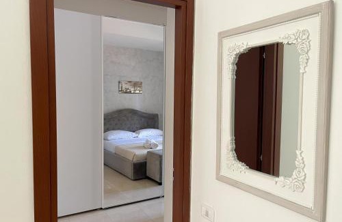 Nettuno Apartamento | VALE MARE BLU Apartment - Steps from the Sea 50mt & Train and Bus Station