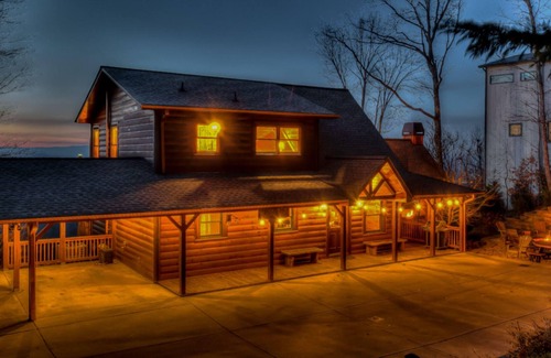 Blue Ridge Cabina | Valhalla View by Escape to Blue Ridge