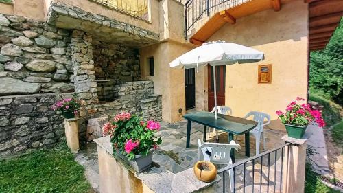 San Damiano Macra Casa | vallemaira house GRAN BAITA 12 posti letto in exclusiva da 2 persone