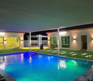 Ras Al Khaimah Chalet De Esquí | Valley View farm