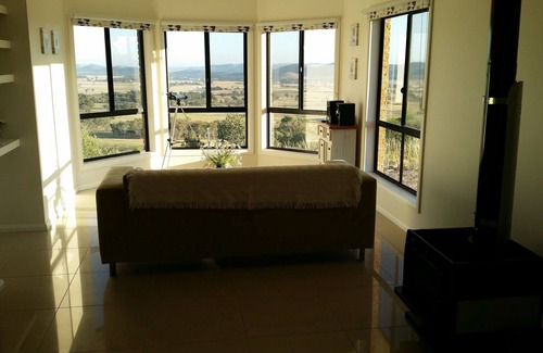 Grattai Casa | Vistas del valle en Hendohaven