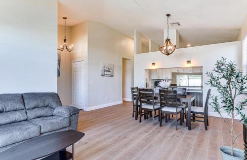 Valrico Casa | Valrico Home with Yard about 14 Mi to Downtown Tampa