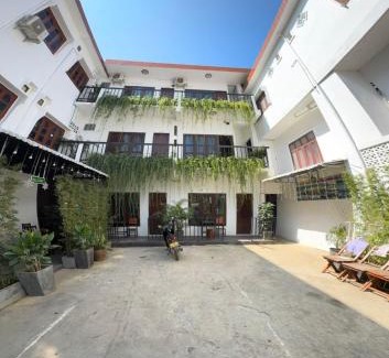 Vientiane Hotel | Vang Vieng Green Central Hotel