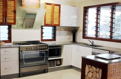 Mele Apartamento | Vanuatu Beachfront Apartments